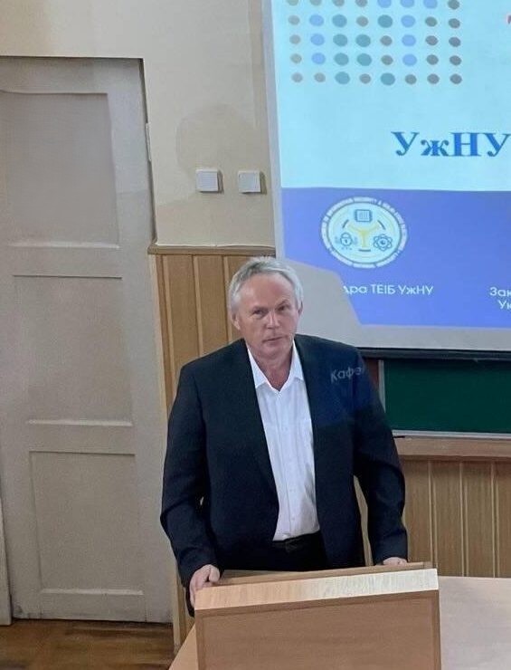 Урочисте відкриття першого міжнародного турніру Náboj Physics в Україні